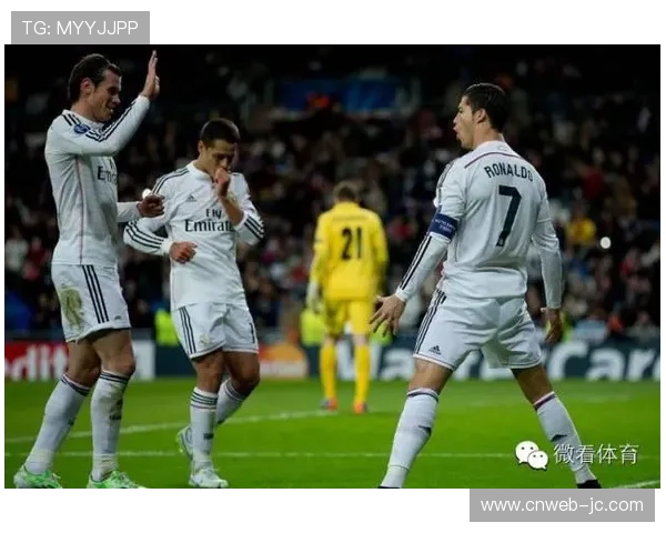 博德闪耀3-1曼城队史欧冠正赛首胜，埃斯佩约德破门